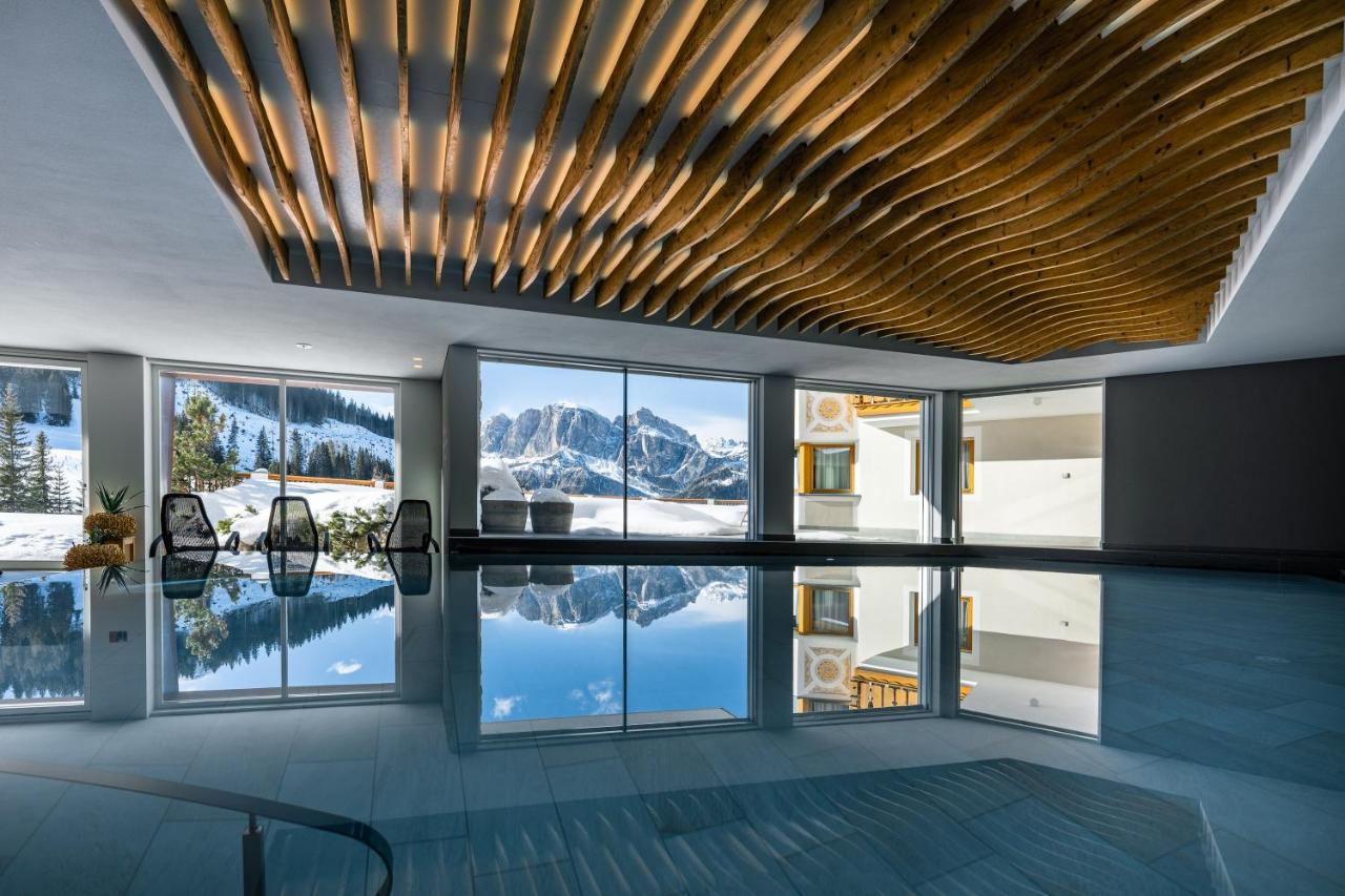 Hotel Costes Corvara In Badia Extérieur photo