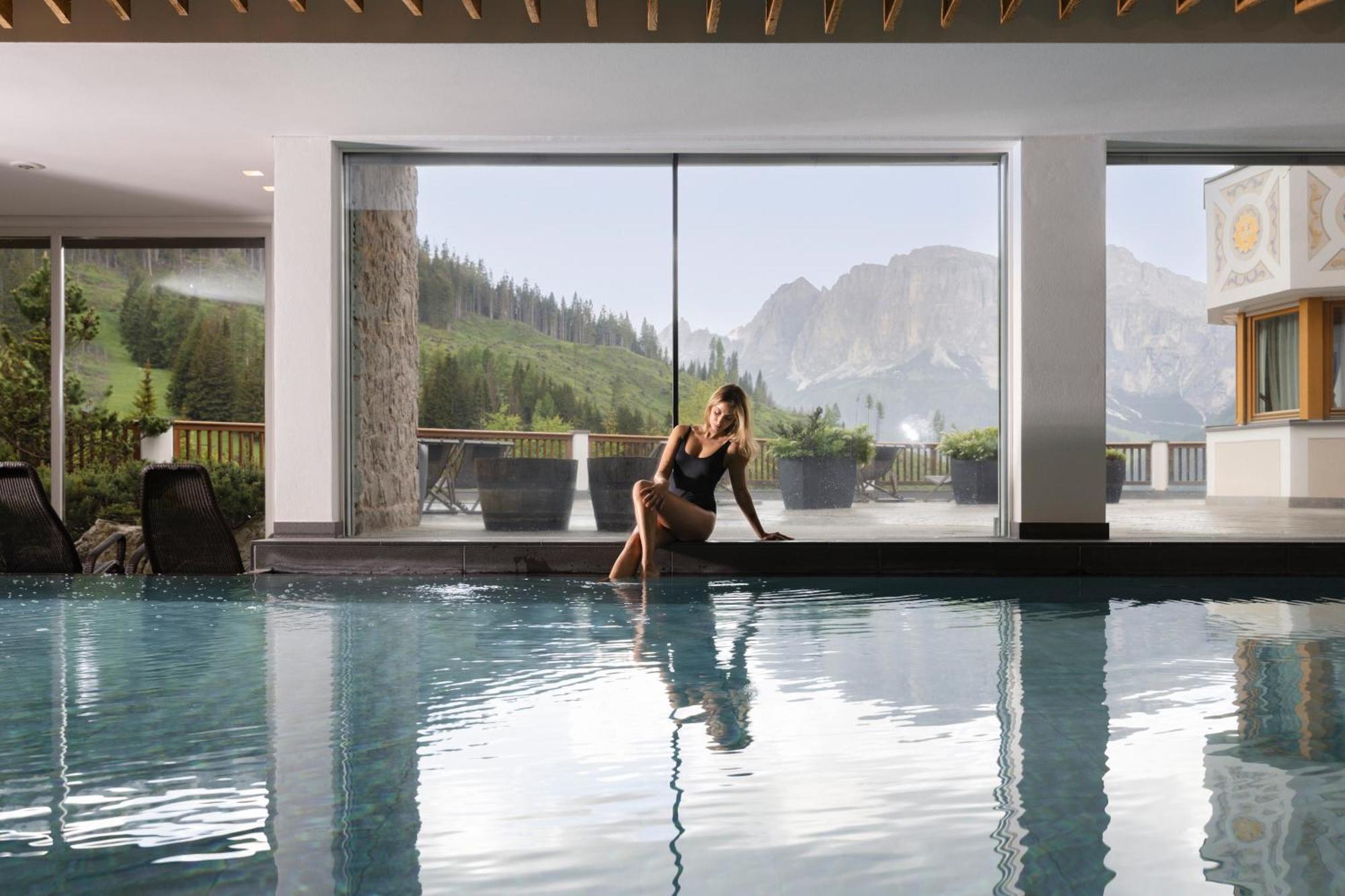 Hotel Costes Corvara In Badia Extérieur photo