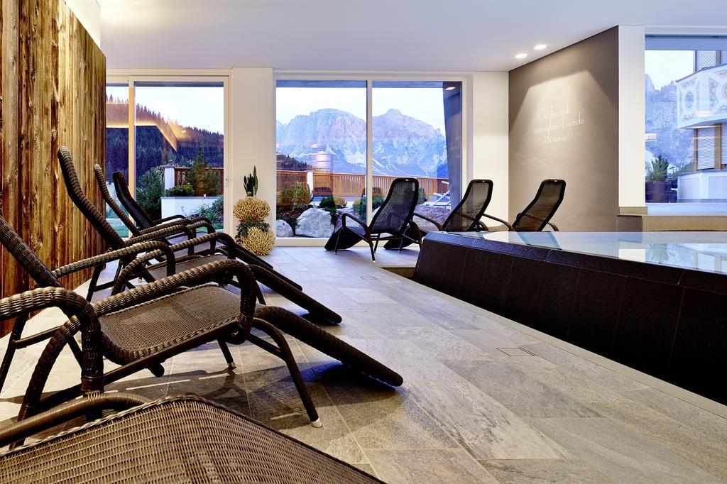 Hotel Costes Corvara In Badia Extérieur photo